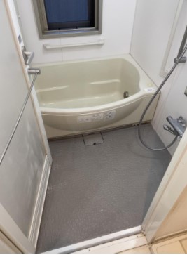 バス・シャワールーム　※別部屋の参考写真です。