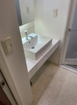 洗面設備　※別部屋の参考写真です。