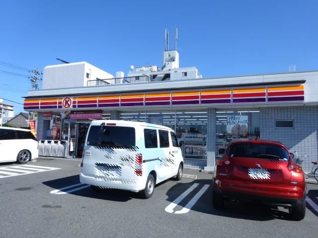 コンビニ　サークルＫ（コンビニ）まで380m