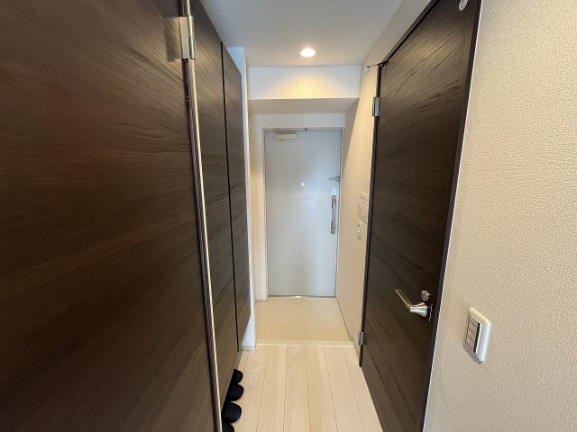 玄関　収納もある玄関です