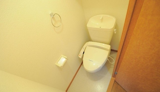 トイレ　別部屋参考写真