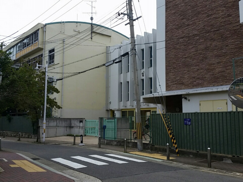中学校　太田中学校（中学校）まで520m