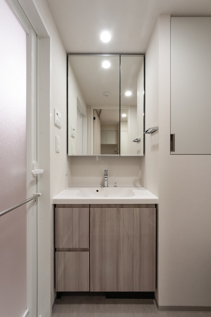 洗面設備　※写真は同タイプ住戸です。
