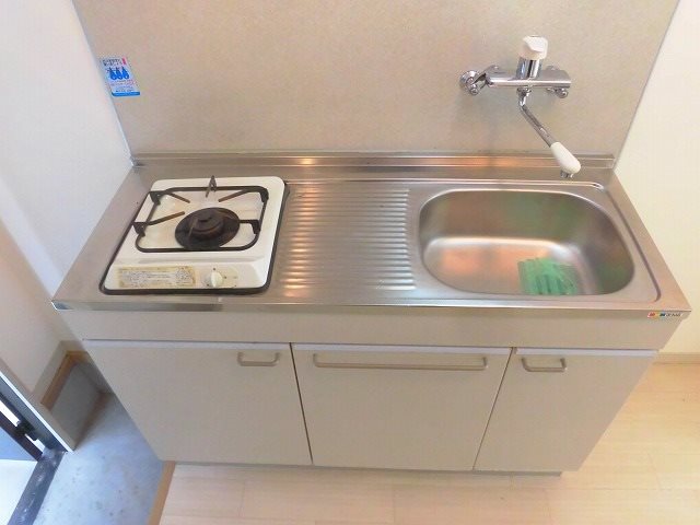 フレグランス上治のキッチン写真