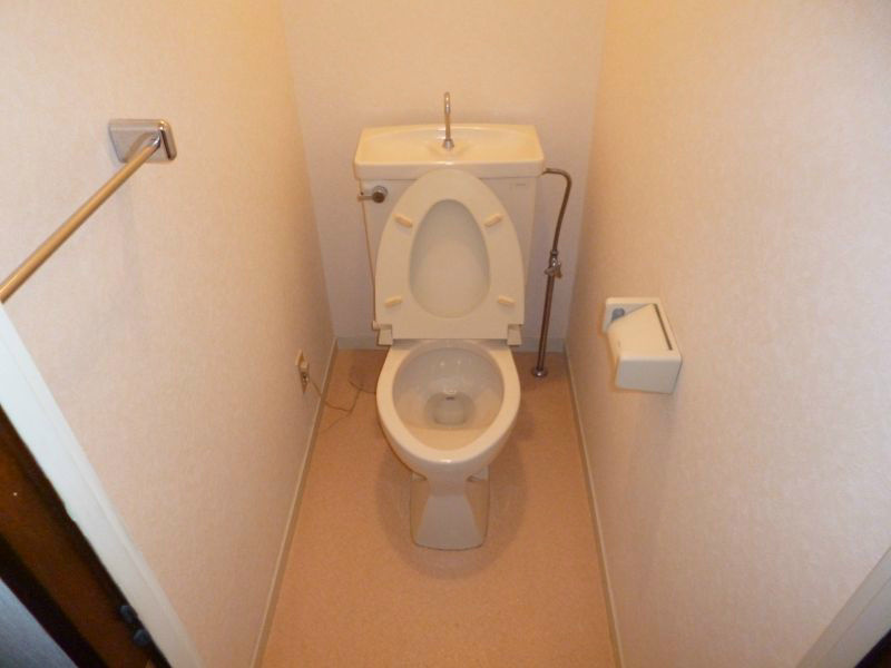 トイレ　快適にお使いいただけるトイレです。