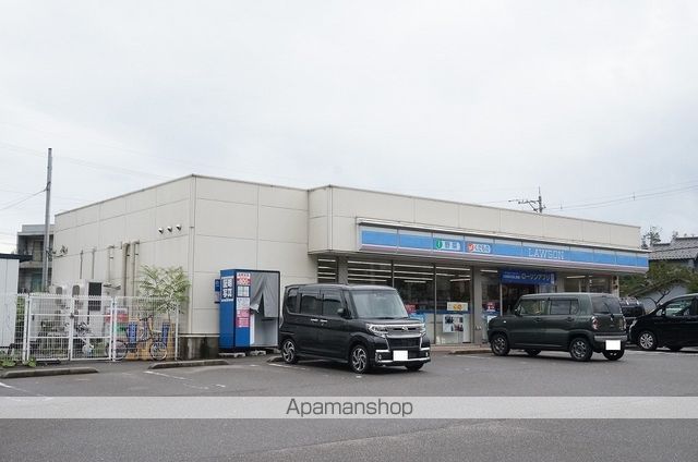 コンビニ　ローソン（コンビニ）まで475m