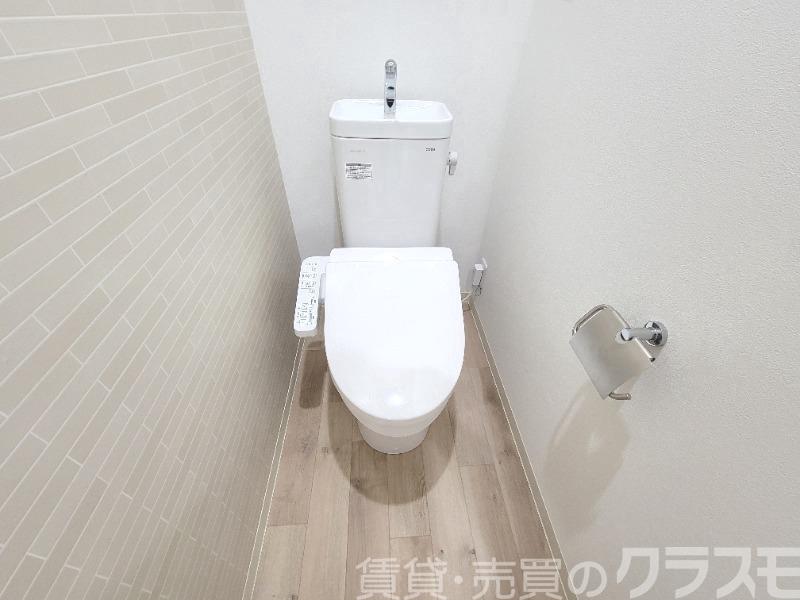 トイレ　ウォシュレット＆ウォームレット