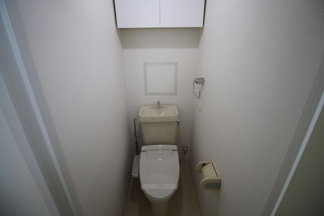 トイレ　別部屋参考写真