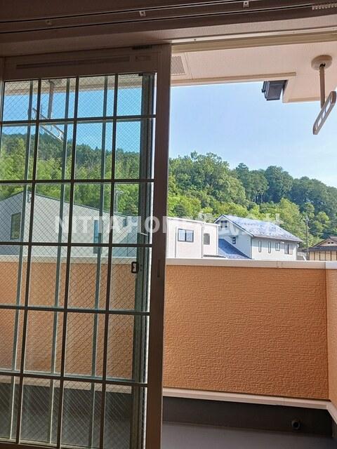バルコニー　南向きバルコニーで日当りもGOOD!(^^)!