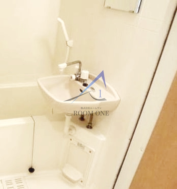 洗面設備　洗面台です。