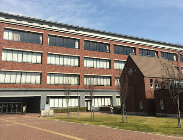 中学校　学校法人 名古屋学院 名古屋中学校・高等学校（中学校）まで261m