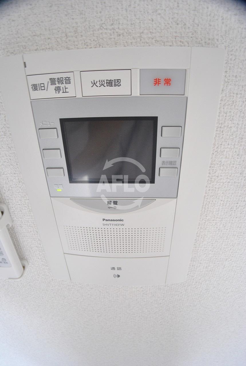 セキュリティ　レオンコンフォート本町　モニター付きインターフォン