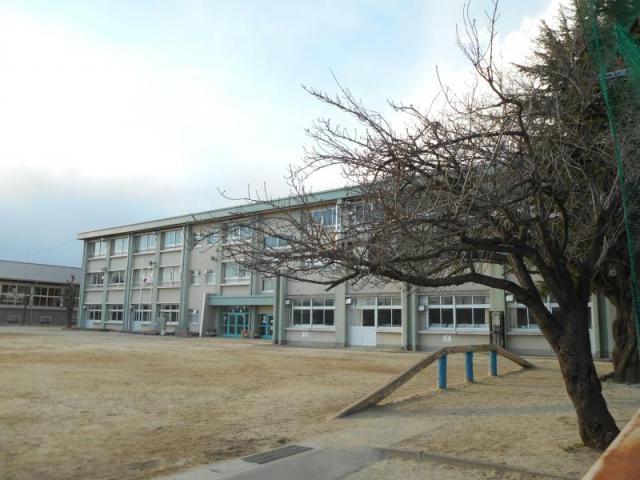 小学校　前橋市立大利根小学校（小学校）まで1099m