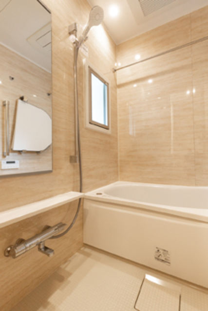 バス・シャワールーム　※写真は同タイプ住戸です。