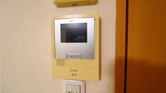 セキュリティ　モニター付きインターホンです