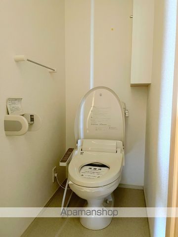 伊豆箱根鉄道駿豆線 伊豆仁田駅 徒歩8分 2階建 築15年のトイレ写真