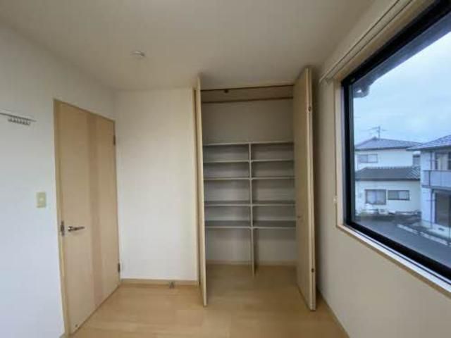 ＪＲ常磐線 原ノ町駅 徒歩38分 2階建 築23年の内装写真