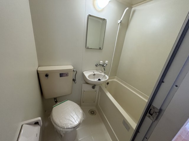 シンエーハイツ六甲道のトイレ写真