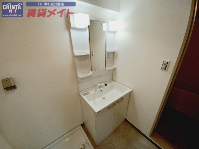 洗面設備　同物件別室画像