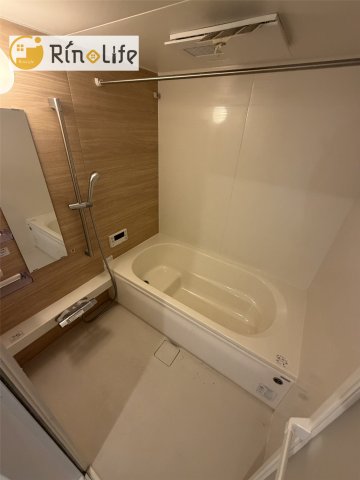 エコメゾンぴかりの風呂写真