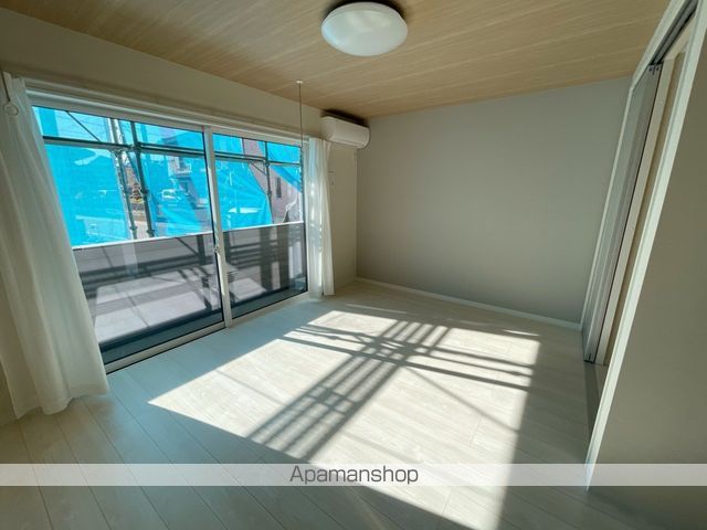 東武東上線 ふじみ野駅 徒歩11分 3階建 築3年の居間写真