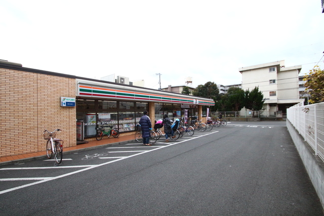 コンビニ　セブンイレブン川崎京町1丁目店（コンビニ）まで1029m