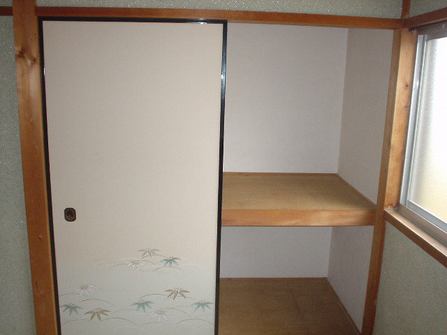 藤田住宅 西棟の内装写真
