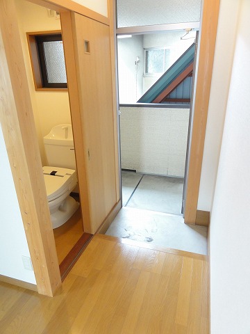 シャレー市場の玄関写真