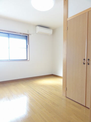 シャレー市場の居間写真