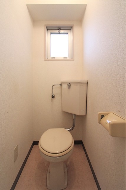 【松山市衣山のマンションのトイレ】