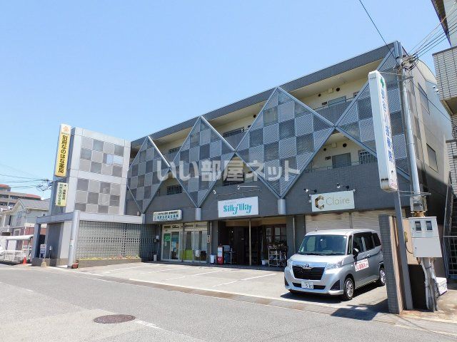 加古川市別府町石町のマンションの建物外観