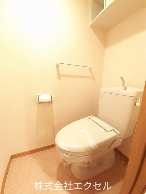 トイレ　暖房便座です。