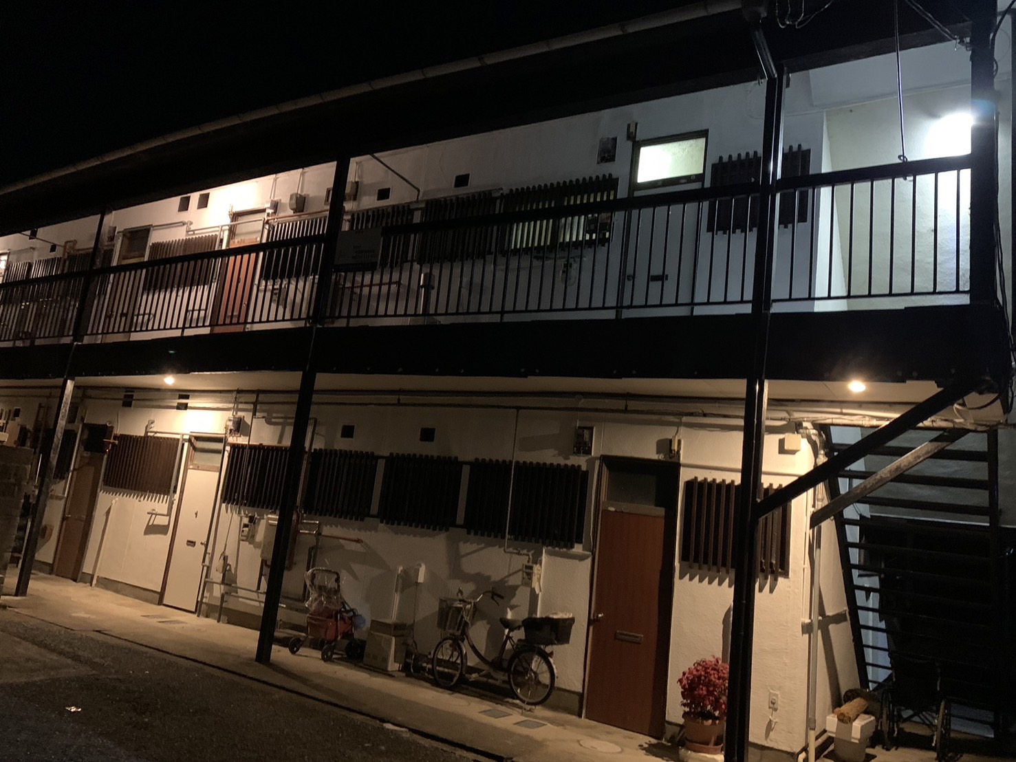 本町荘の建物外観