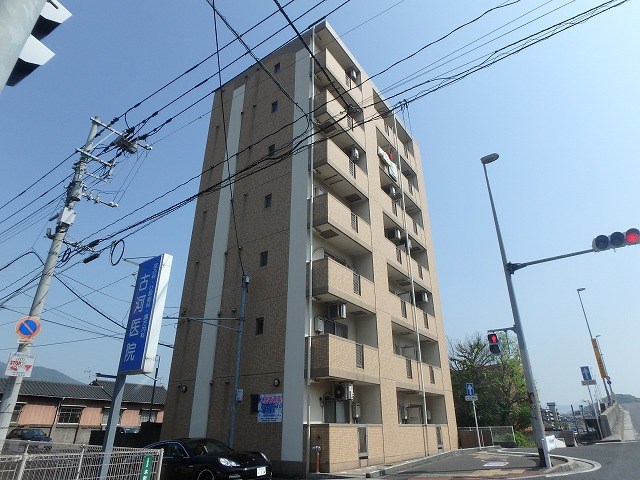 【北九州市小倉北区木町のマンションの建物外観】