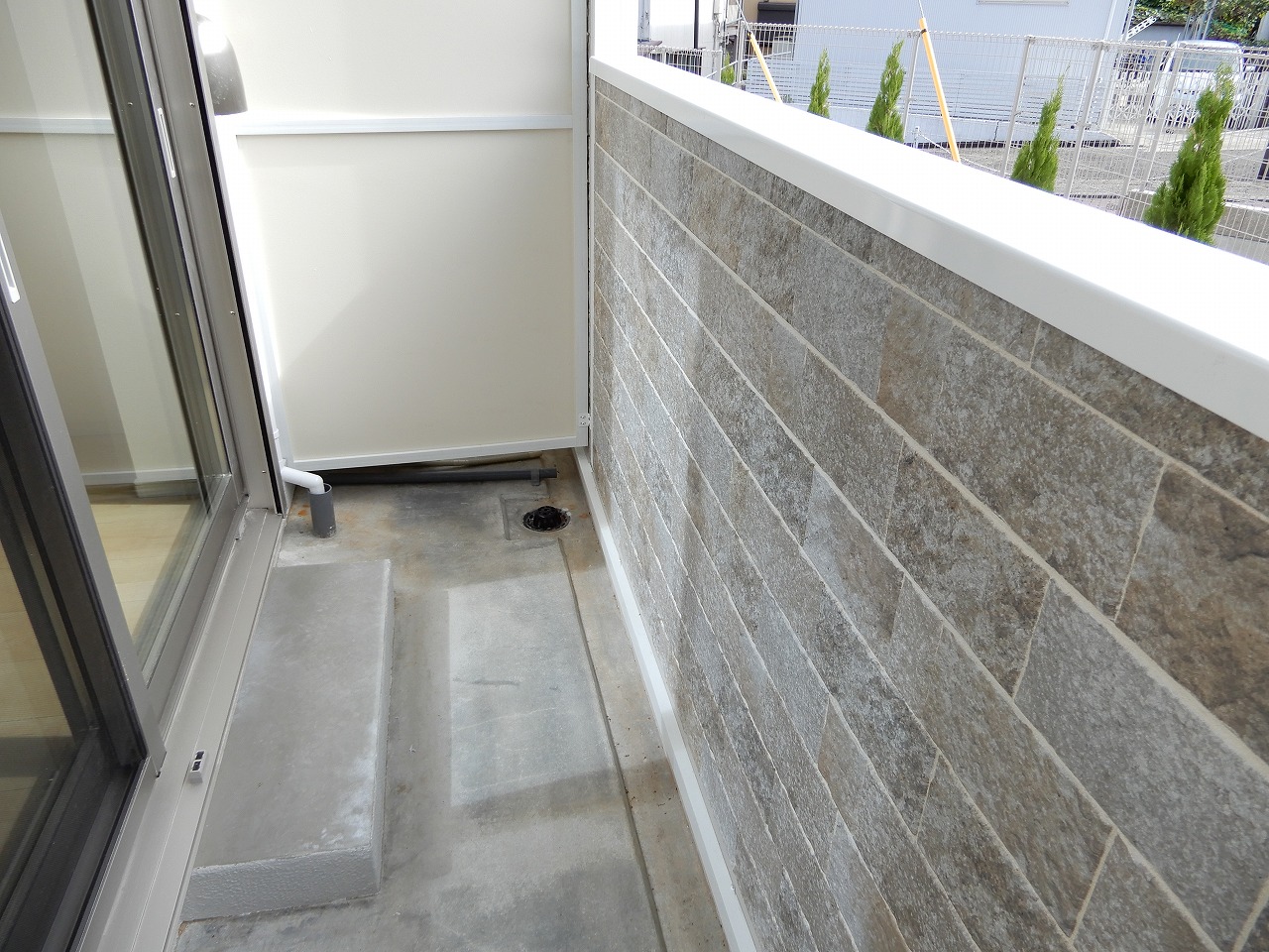 バルコニー　バルコニー