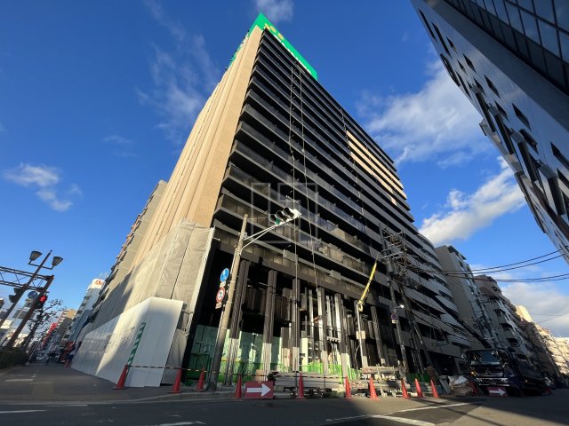 大阪市浪速区戎本町のマンションの建物外観