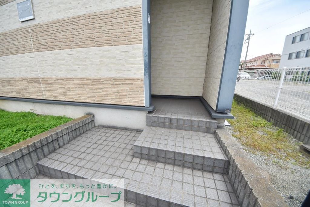 玄関　★見学希望等はタウンハウジング湘南台店までお気軽に♪★