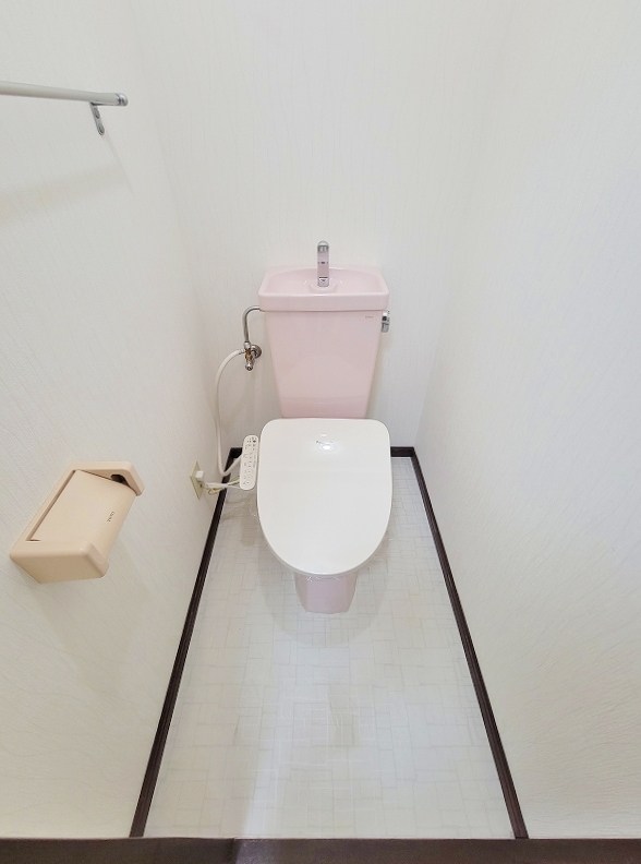 トイレ　★温水洗浄便座★