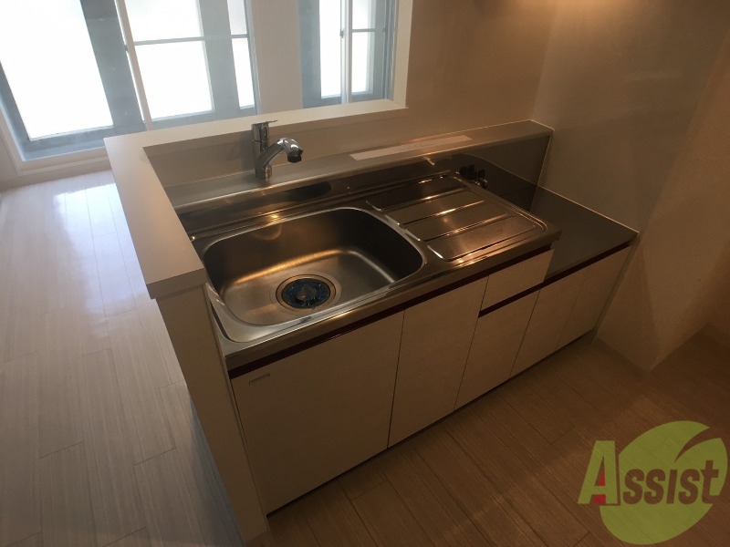 キッチン　キッチンは調理スペースもあり料理がはかどりそうです。