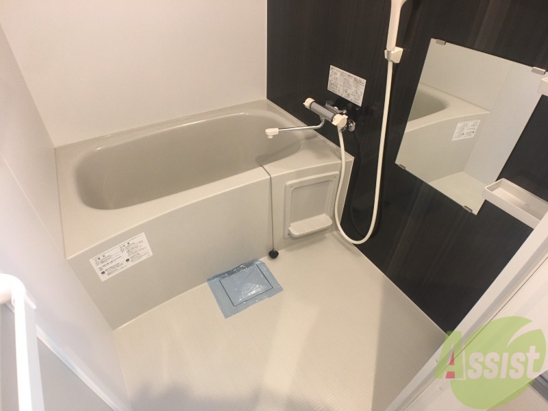 バス・シャワールーム　お風呂です。ゆっくりお風呂につかるのも体に良いですね～