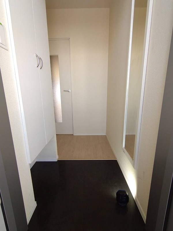 玄関　同タイプ写真