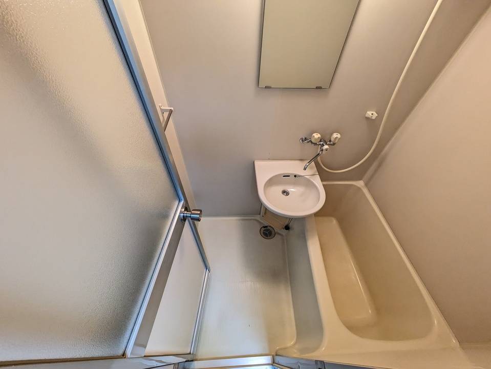 バス・シャワールーム　浴室