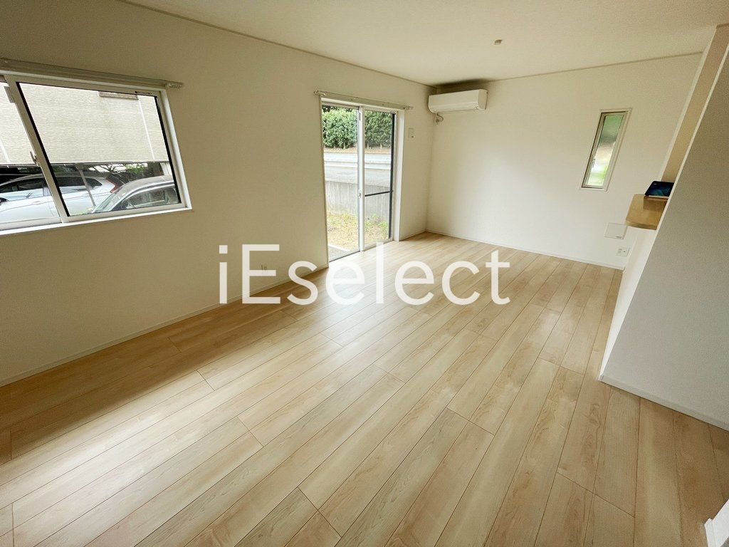 居室・リビング　広々19帖の開放的なリビングです♪