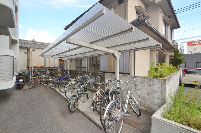 その他共有部分　駐輪場スペース♪