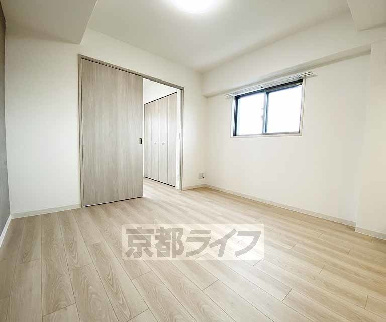 居室・リビング　２０２５年築、設備充実物件！