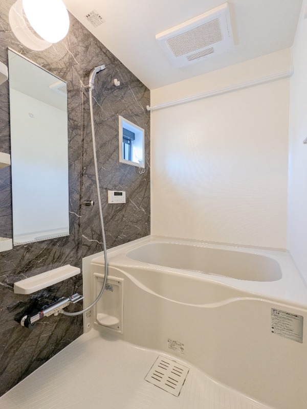 バス・シャワールーム　図面と現状に相違がある場合には現状を優先