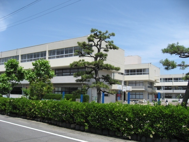 小学校　瑞穂市立穂積小学校（小学校）まで1244m