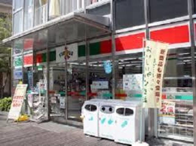 コンビニ　サンクス大阪福島駅前店（コンビニ）まで262m
