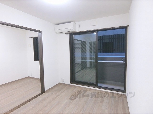 居室・リビング　洋室