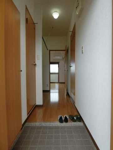 玄関　イメージ写真401号室
